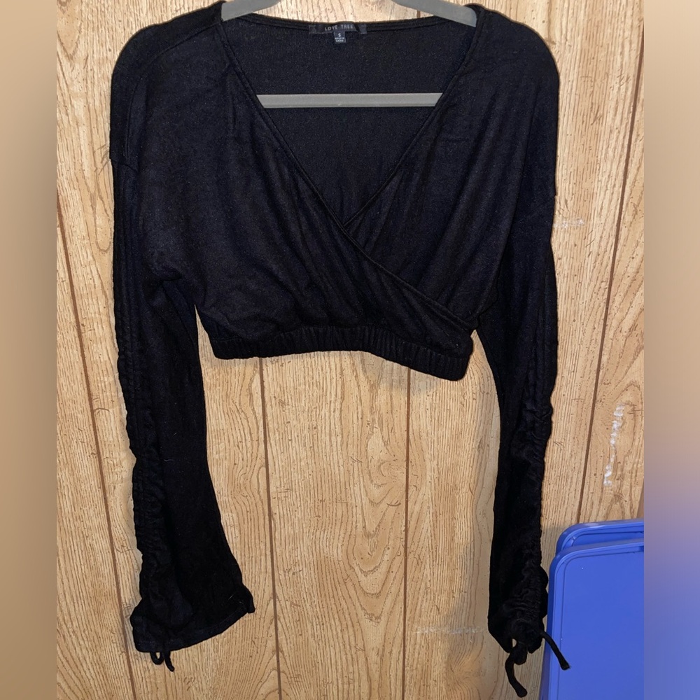 NWOT Fashion Nova Black Ruched Wide Sleeve Wrap Crop Top